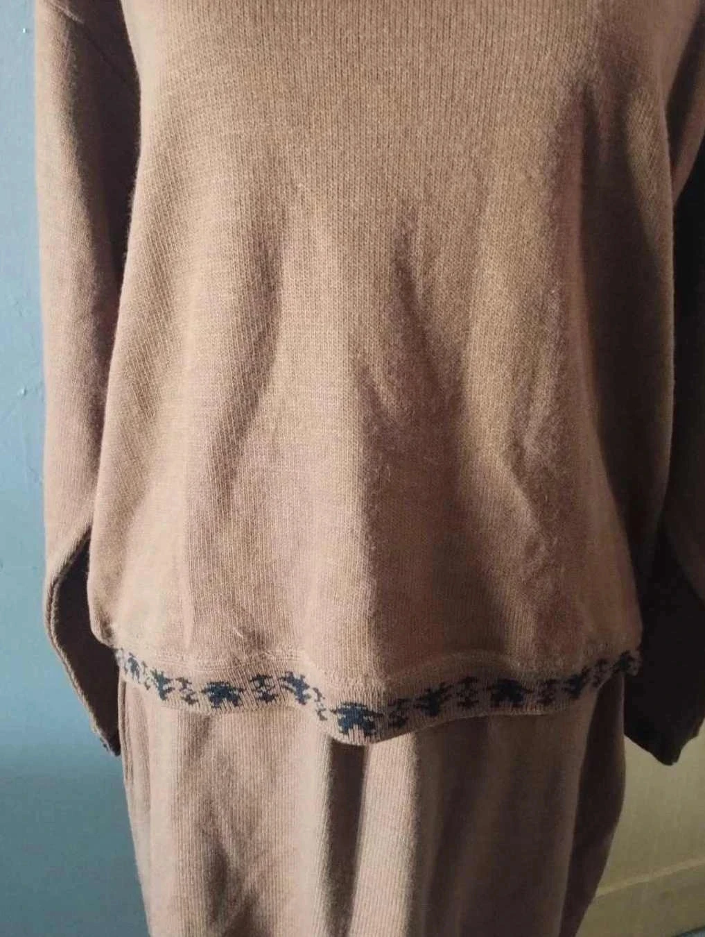 Conjunto de suéter+saia marrom T50 Made in France – photo 7